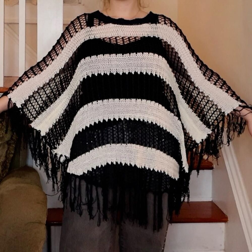 Navy White Crochet Striped Poncho Fringe Sz Small Medium Easel Sweater Boho Knit